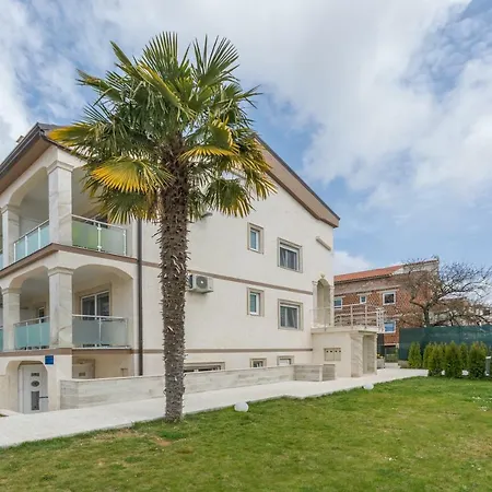 Stephany Apartment Porec