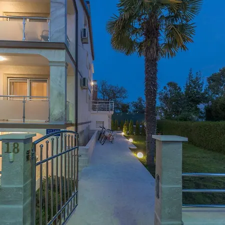 Stephany Apartment Porec