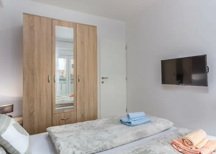 Stephany * Пореч